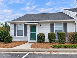 featured image of 16 Summit Commons Ct
