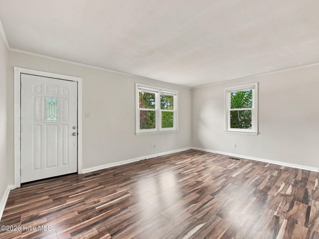 519 New River Dr - Photo 2 of 18
