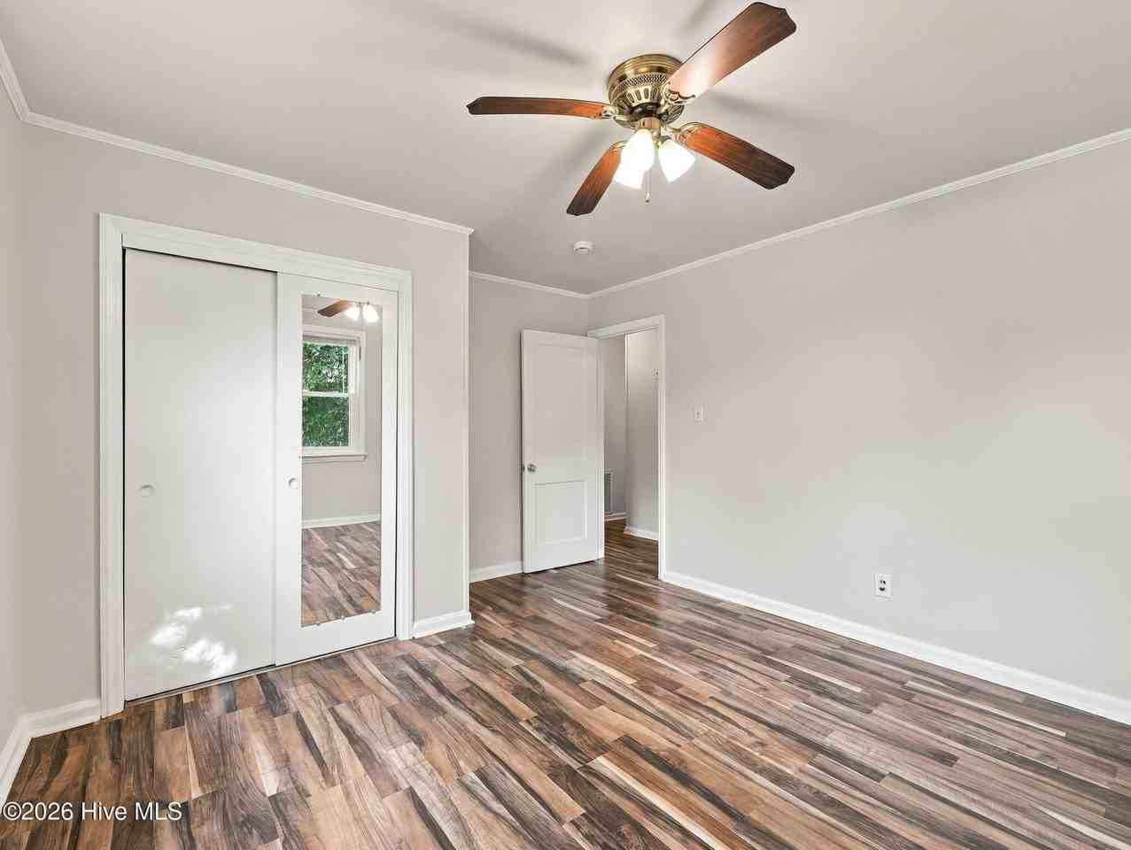 519 New River Dr - Photo 7 of 18