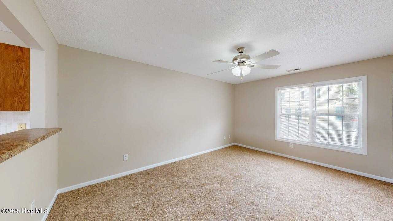 150 Cornerstone Pl - Photo 5 of 27