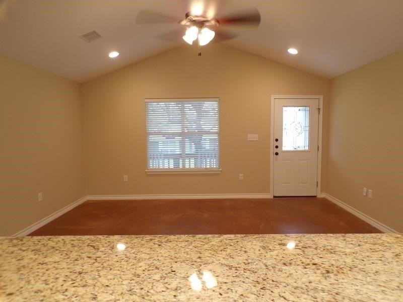 203 Island Lodges Dr - Photo 4 of 15