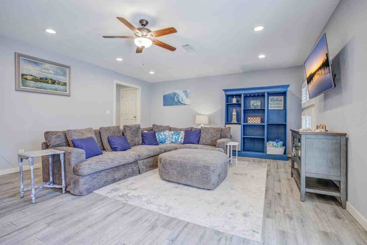605 Port - Photo 5 of 25