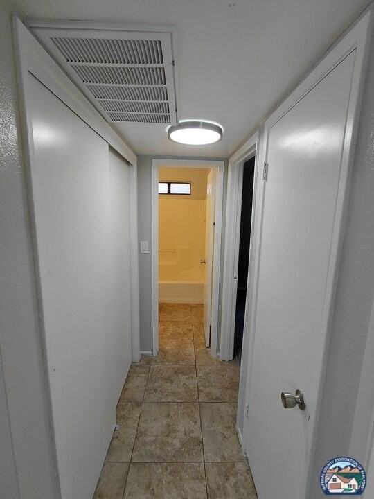 644 W Commercial Ave #2 - Photo 6 of 10