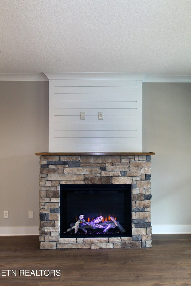 6280 Silent Bell Ave - Photo 7 of 36