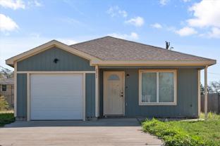 2311 Cedar Ave - Photo 1 of 1