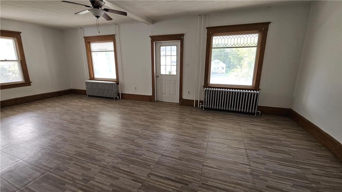 2185 N Delaware Dr - Photo 4 of 17