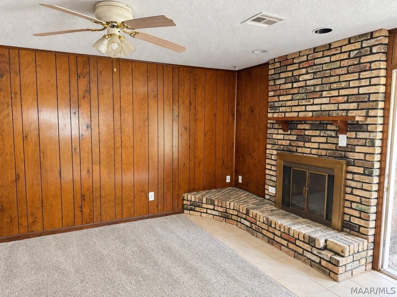 329 Eagerton Rd - Photo 3 of 9