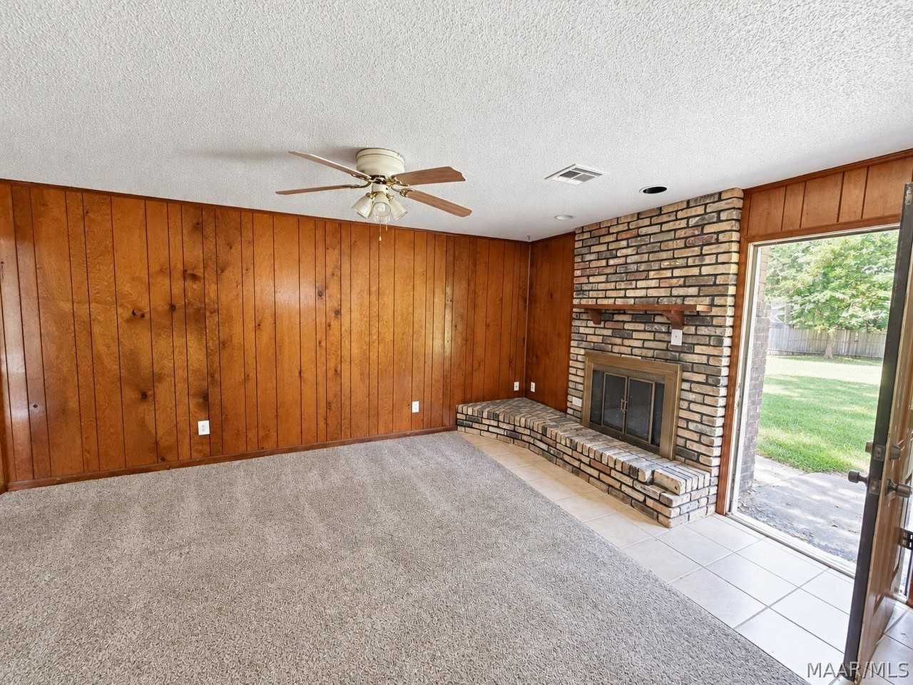 329 Eagerton Rd - Photo 4 of 9