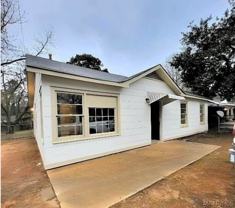 431 Gardendale Dr - Photo 1 of 1