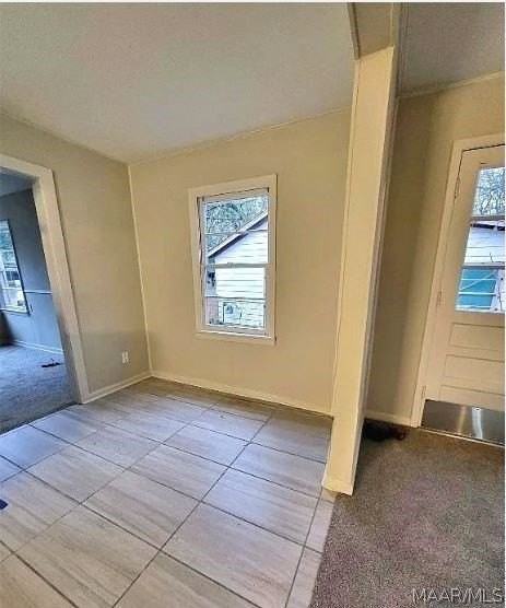 431 Gardendale Dr - Photo 2 of 6