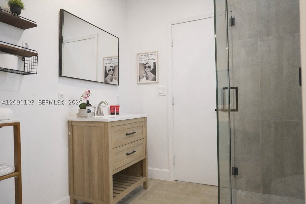 187 Nw 53rd St - Photo 5 of 13