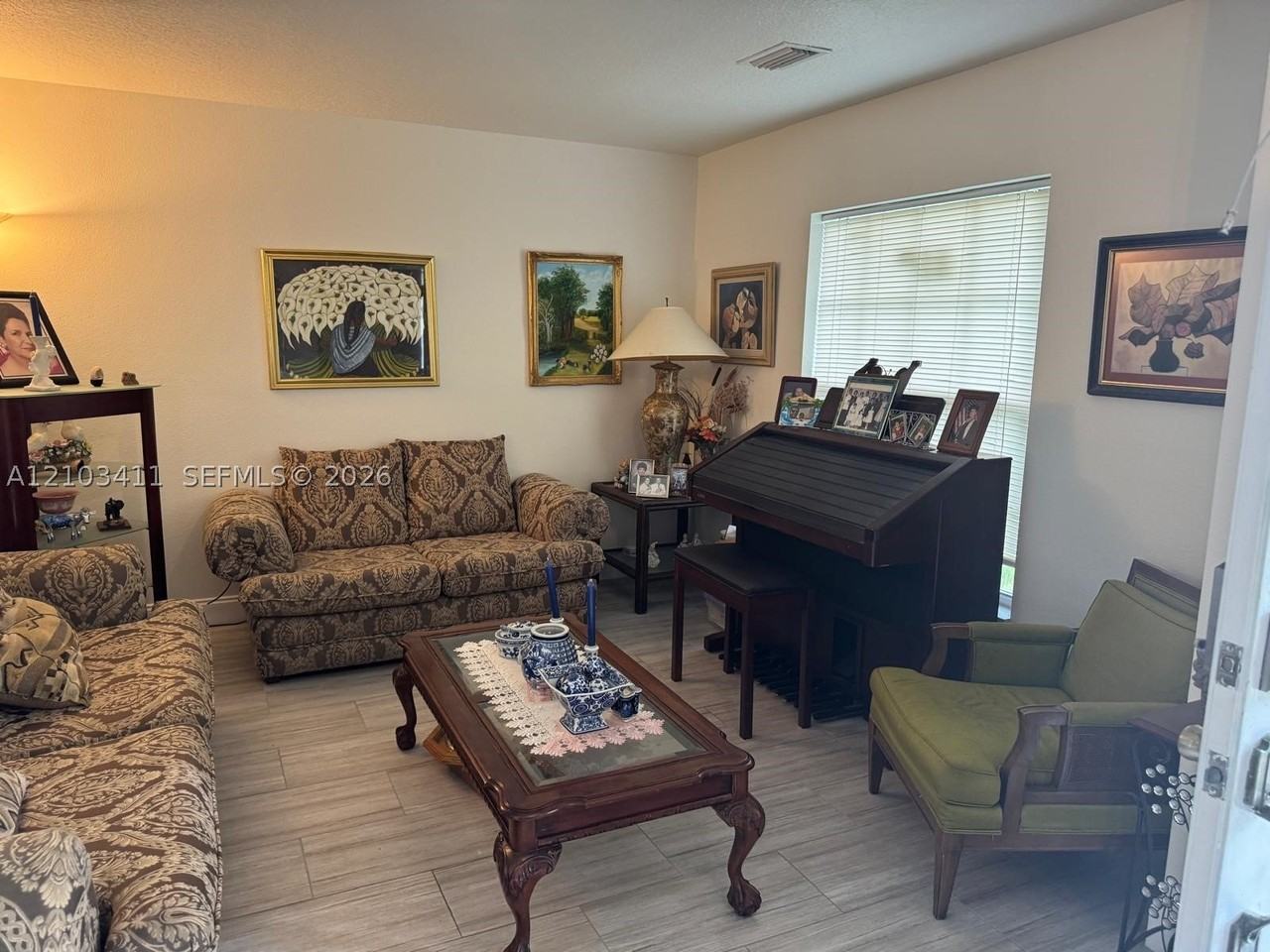 2714 Serenity Cir N - Photo 2 of 11