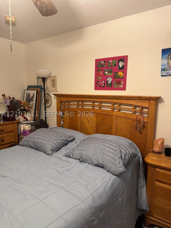 2714 Serenity Cir N - Photo 6 of 11