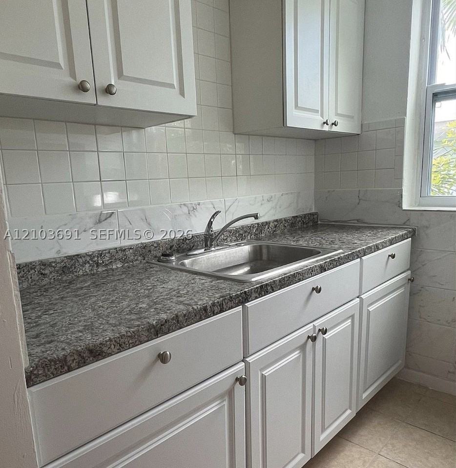 1935 Calais Dr #107 - Photo 7 of 7