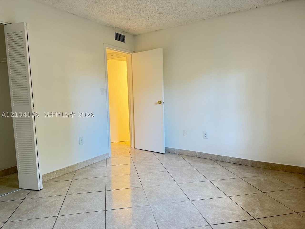 4304 Nw 9th Ave #2-1C - Photo 6 of 12