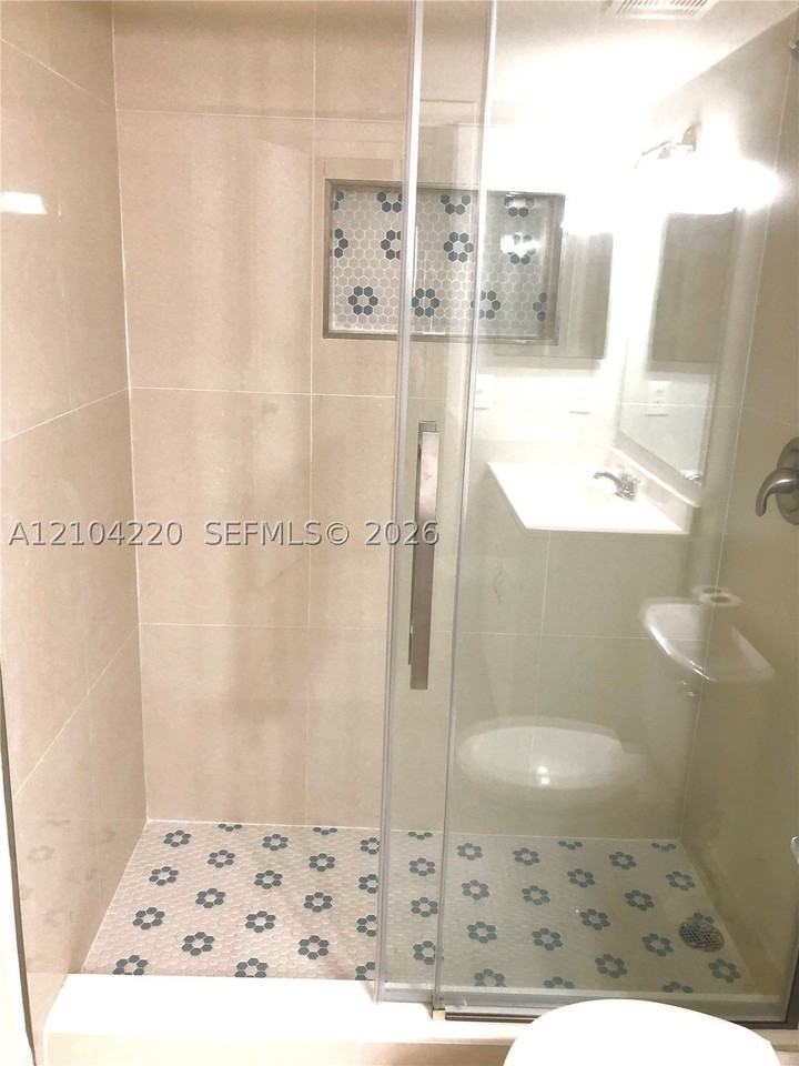 18246 Mediterranean Blvd #6-10 - Photo 6 of 21