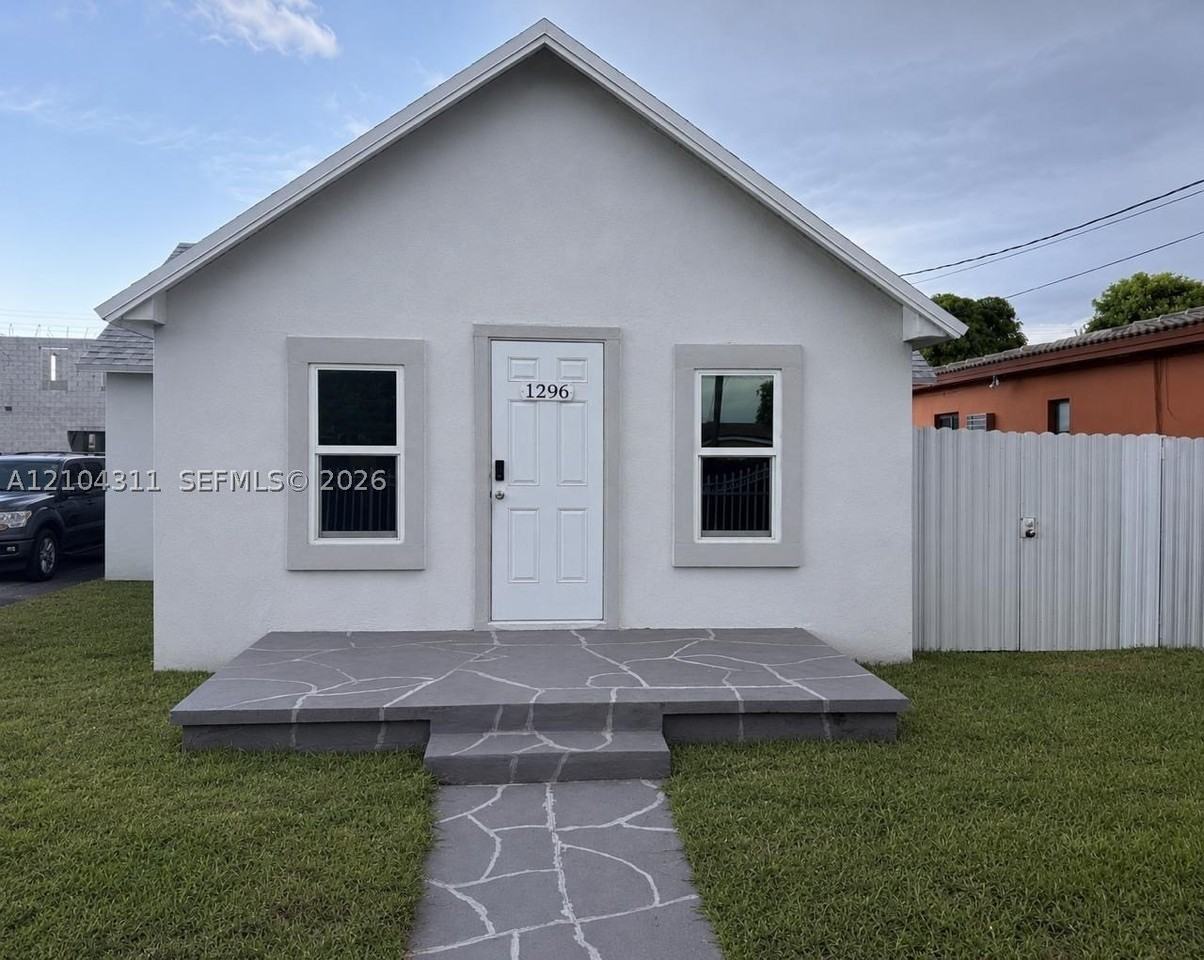 1296 Nw 72nd St - Photo 2 of 10