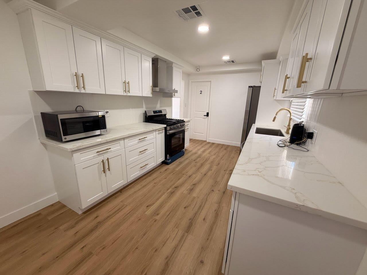 Cleon Ave - Photo 5 of 9