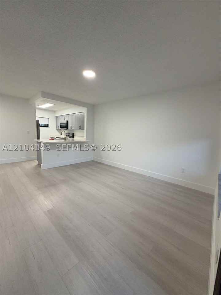 4345 W 12th Ln #8C - Photo 6 of 22