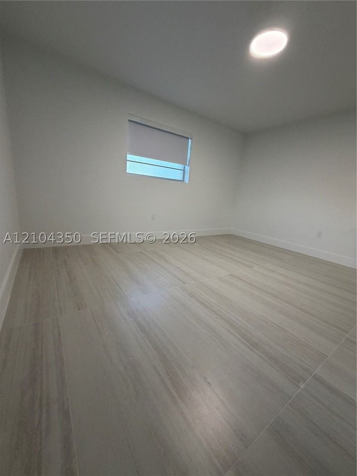 20 W 37th St #2 - Photo 2 of 18