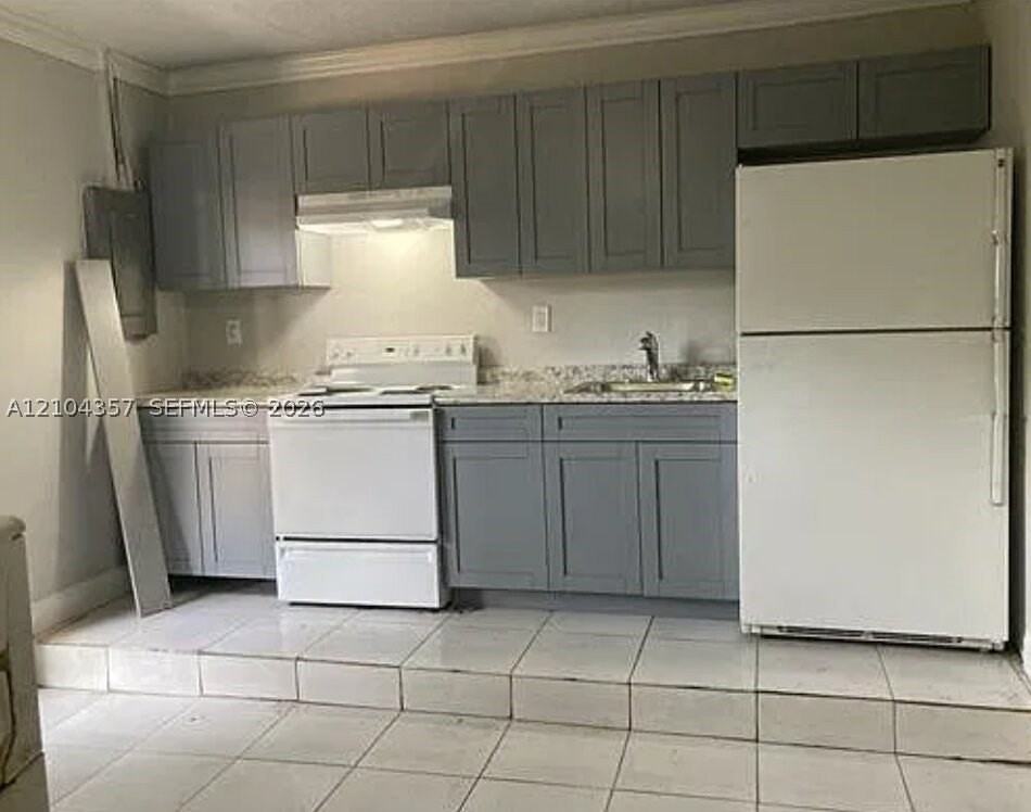302 Sw 1st Ct #A - Photo 7 of 7