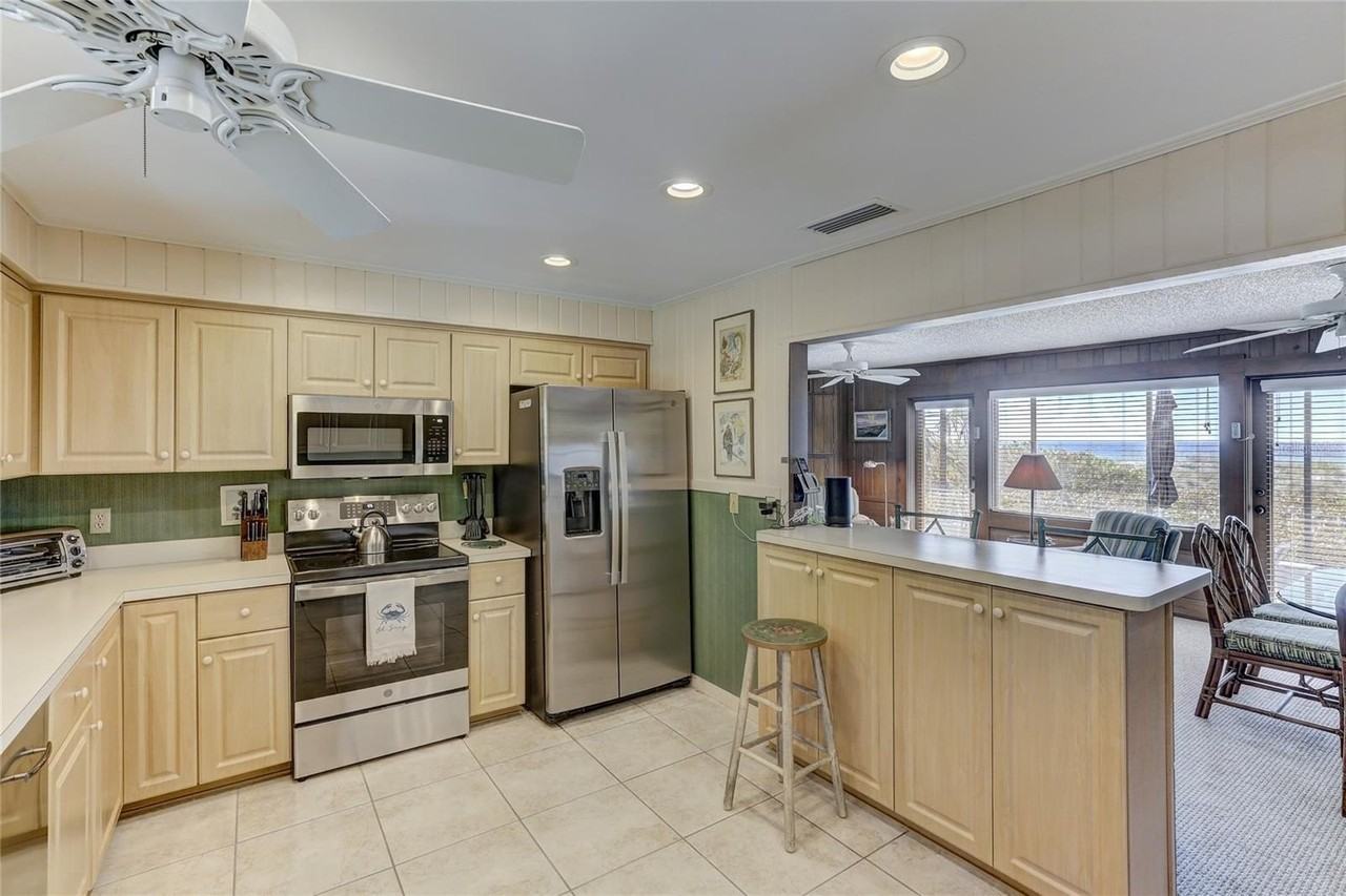 4302 2nd Ave - Photo 5 of 21