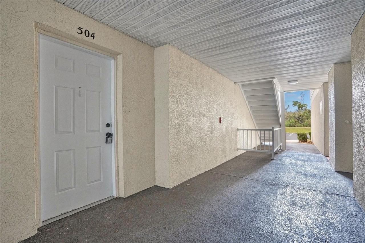 3960 Southpointe Dr #504 - Photo 2 of 42
