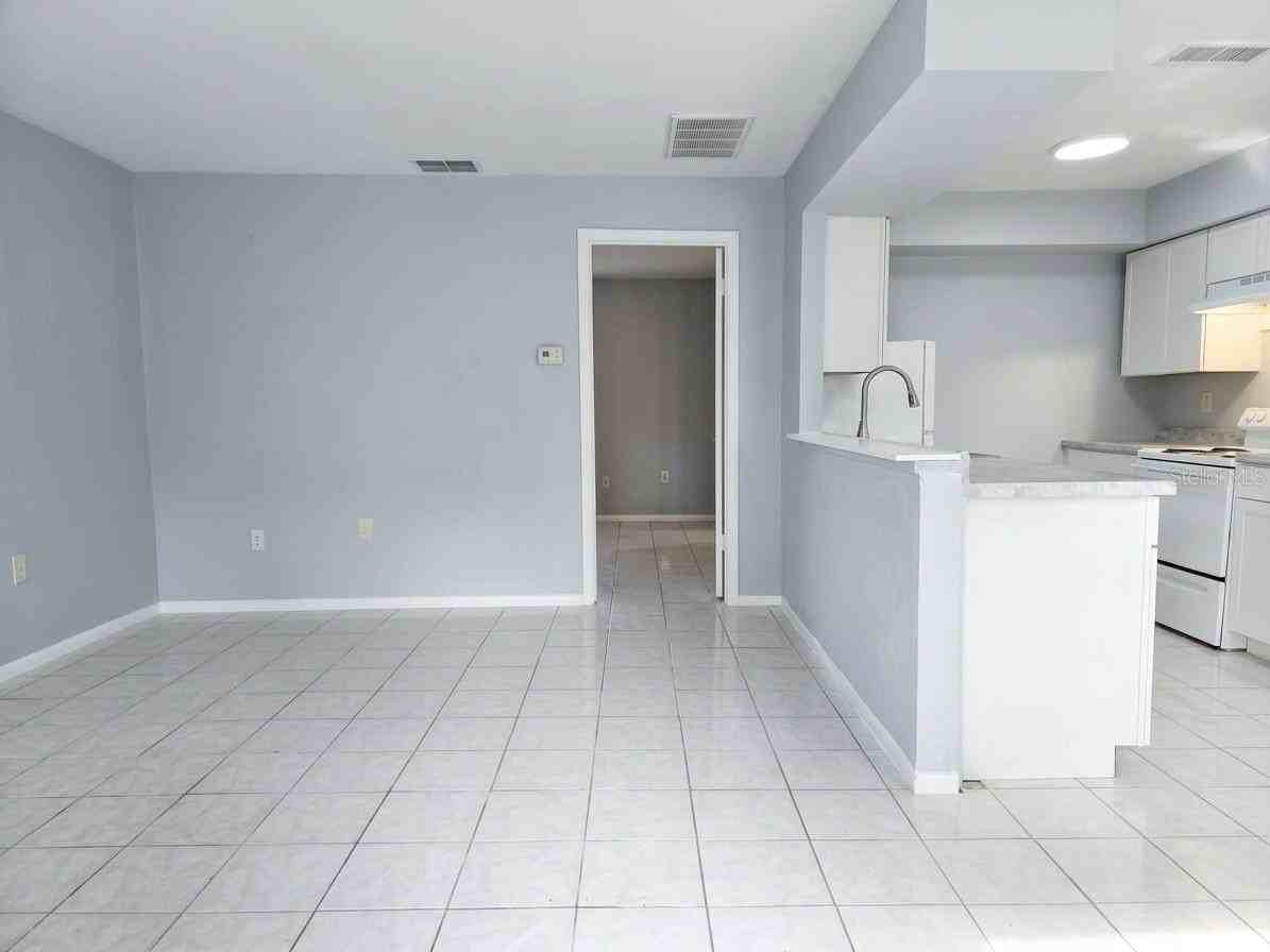 613 Marianna Rd #613 - Photo 2 of 8