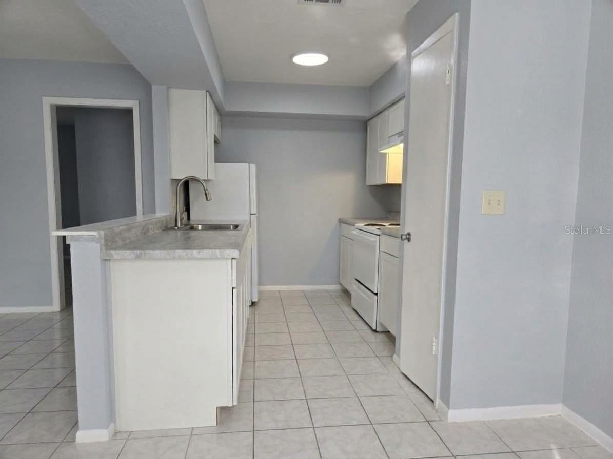 613 Marianna Rd #613 - Photo 4 of 8