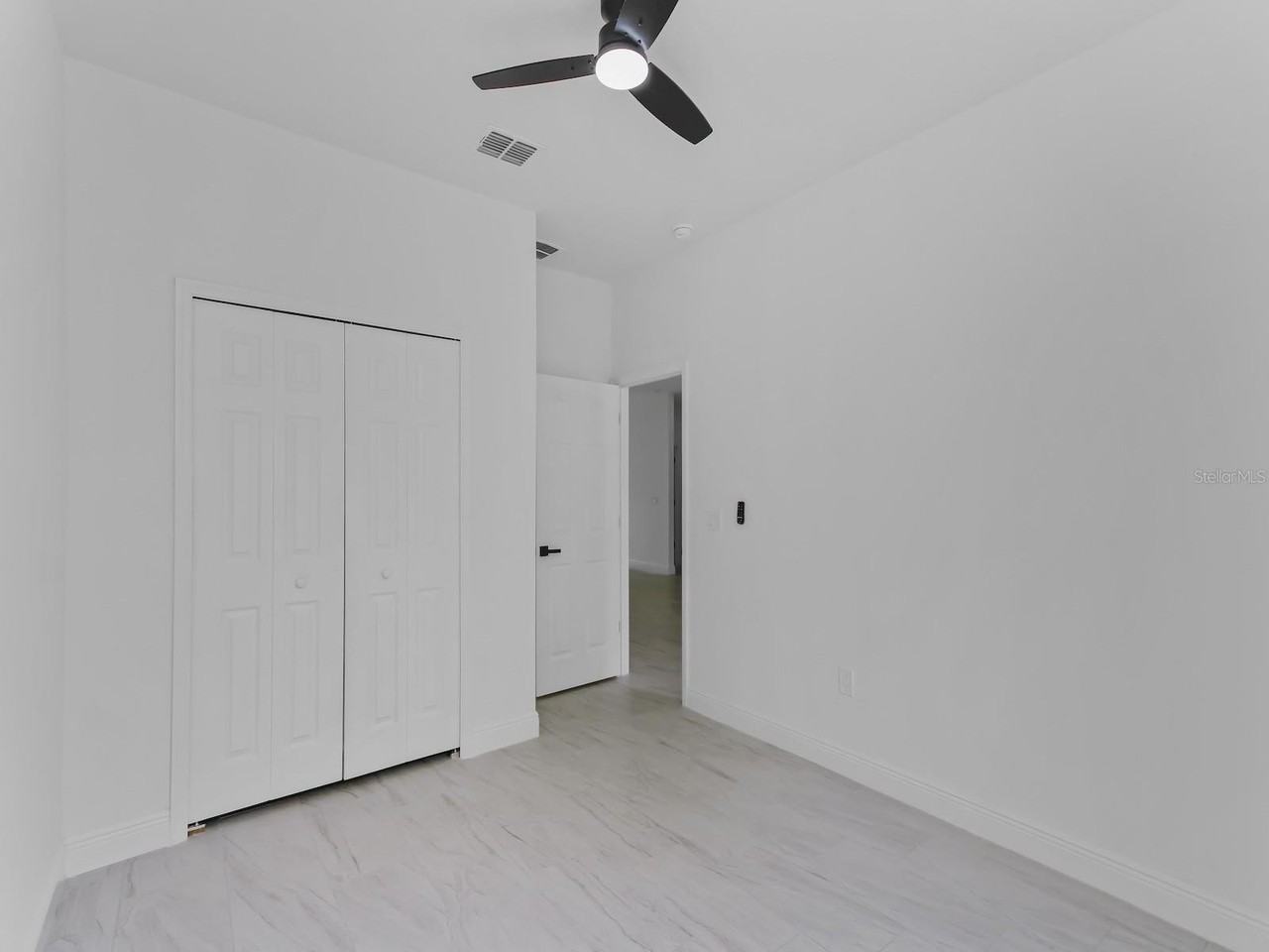 2048 Dixie Ave - Photo 3 of 27