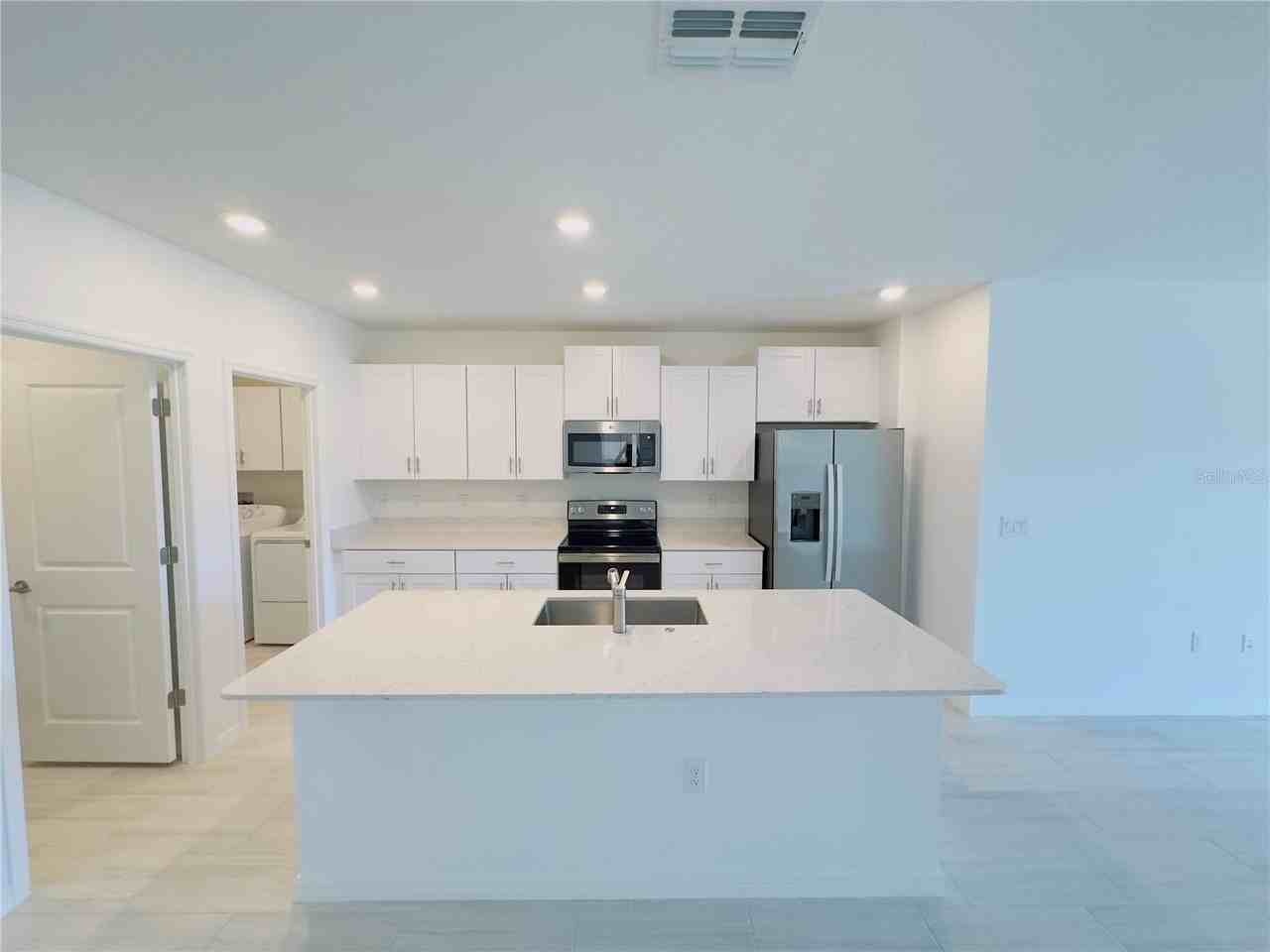 11773 Radiant Shore Loop - Photo 6 of 50