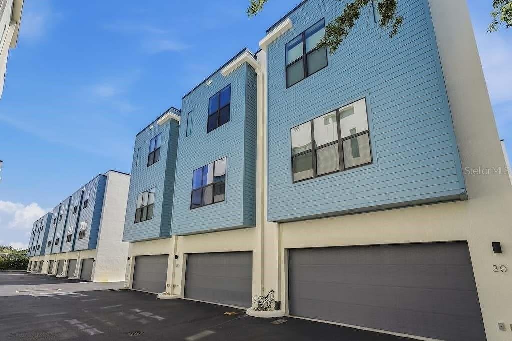 4810 W Mcelroy Ave #29 - Photo 4 of 29