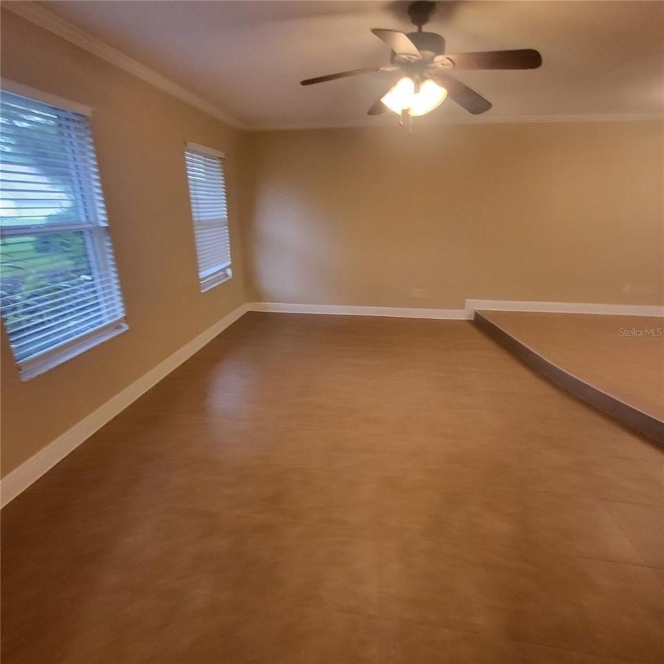 14906 Winterwind Dr - Photo 6 of 50
