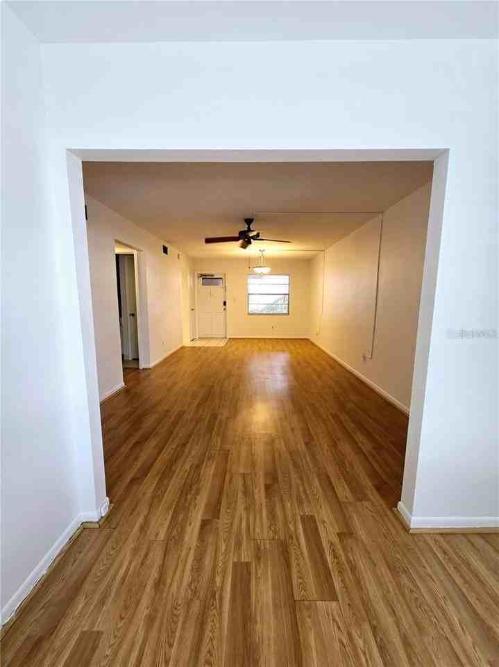 3125 36th St N #102 - Photo 5 of 22