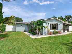 4609 W Hawthorne Rd - Photo 1 of 1