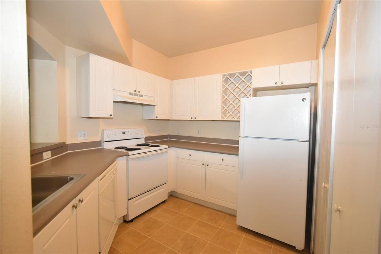 15002 Arbor Reserve Cir #304 - Photo 3 of 13