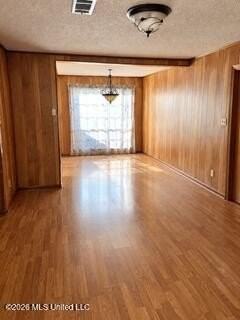 2718 Northridge Dr - Photo 3 of 5