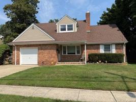 featured image of 187 E 11th St #B