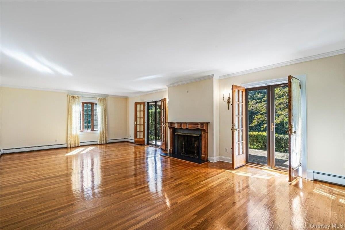 84 Luquer Rd - Photo 5 of 16