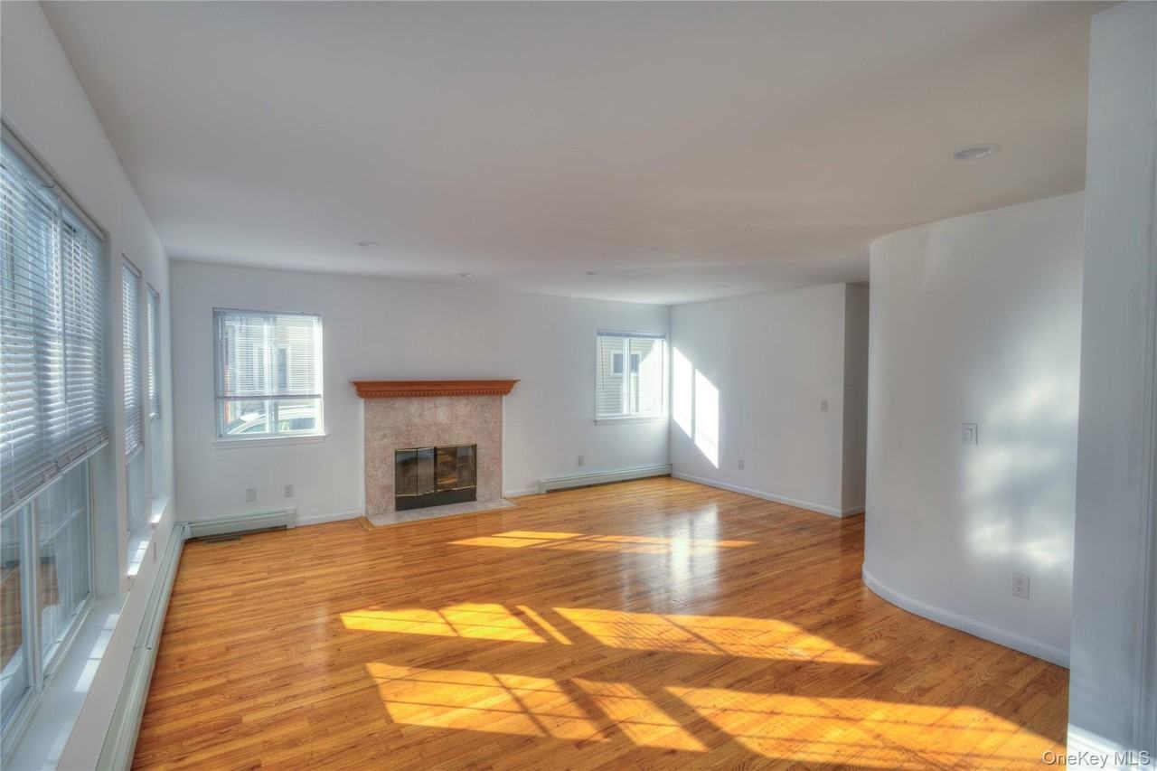 57 Dunwood Rd #A - Photo 6 of 25