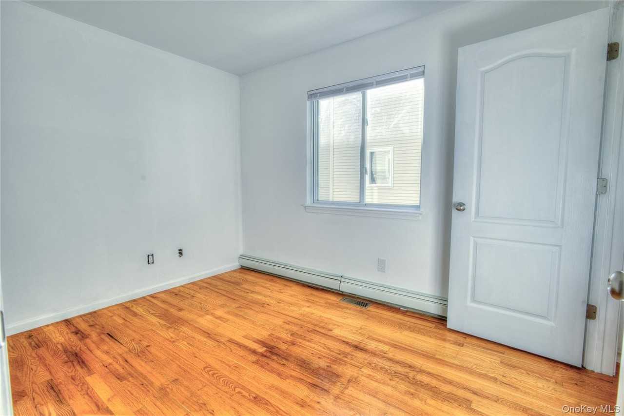 57 Dunwood Rd #A - Photo 7 of 25