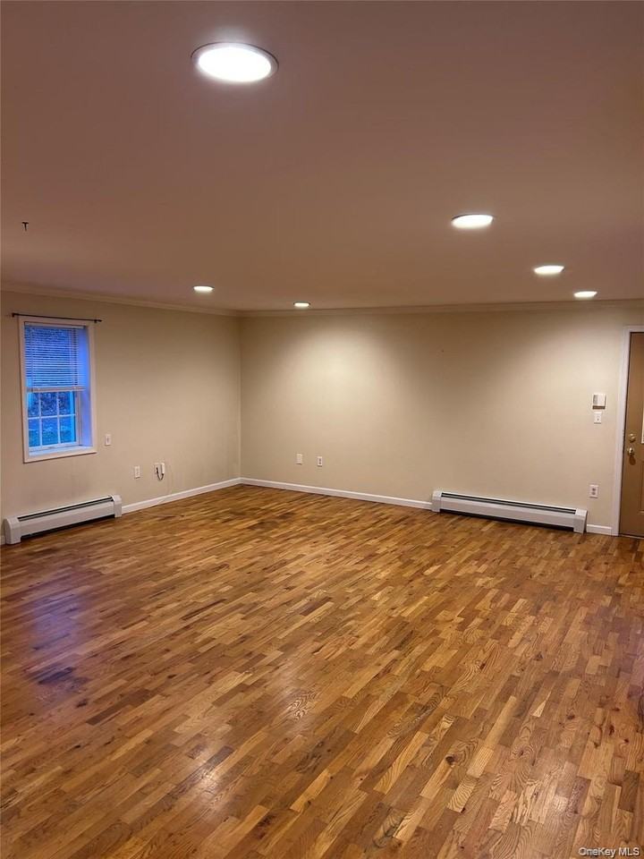 106 Newport Bridge Rd #3 - Photo 4 of 9