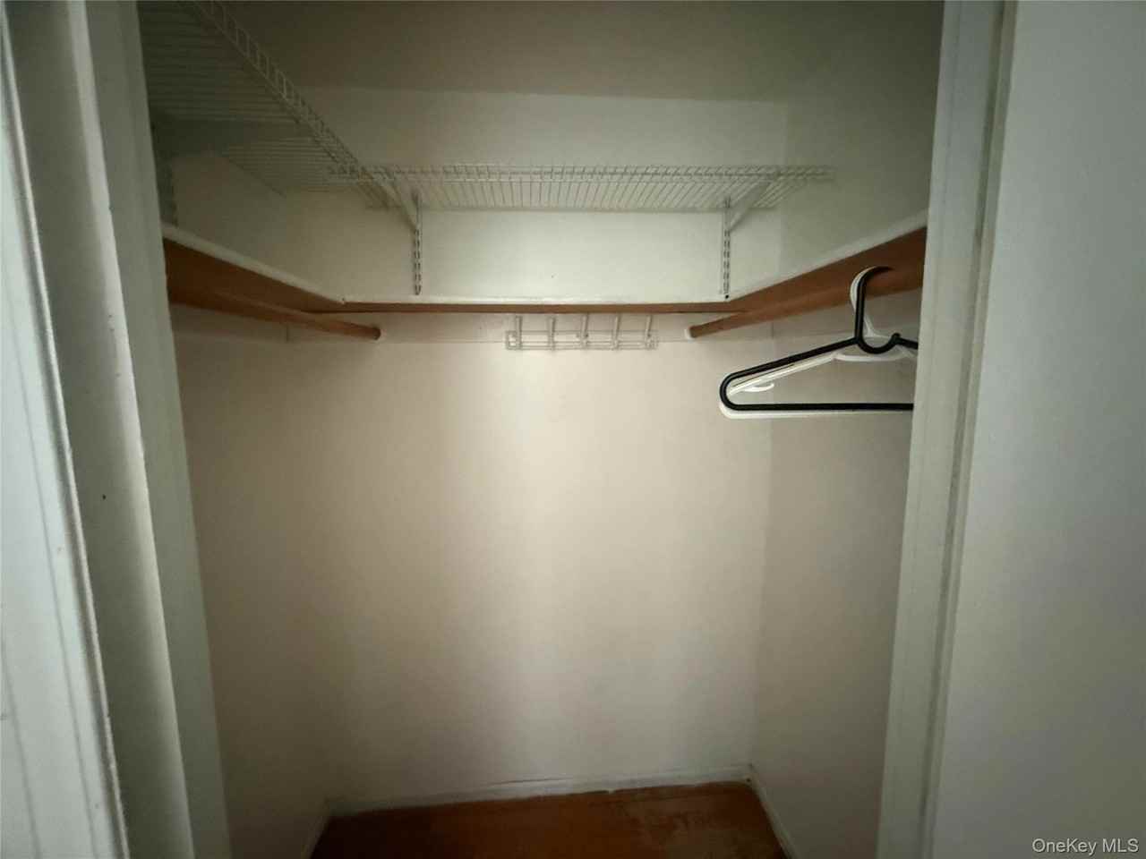 4855 58th Ln - Photo 5 of 7