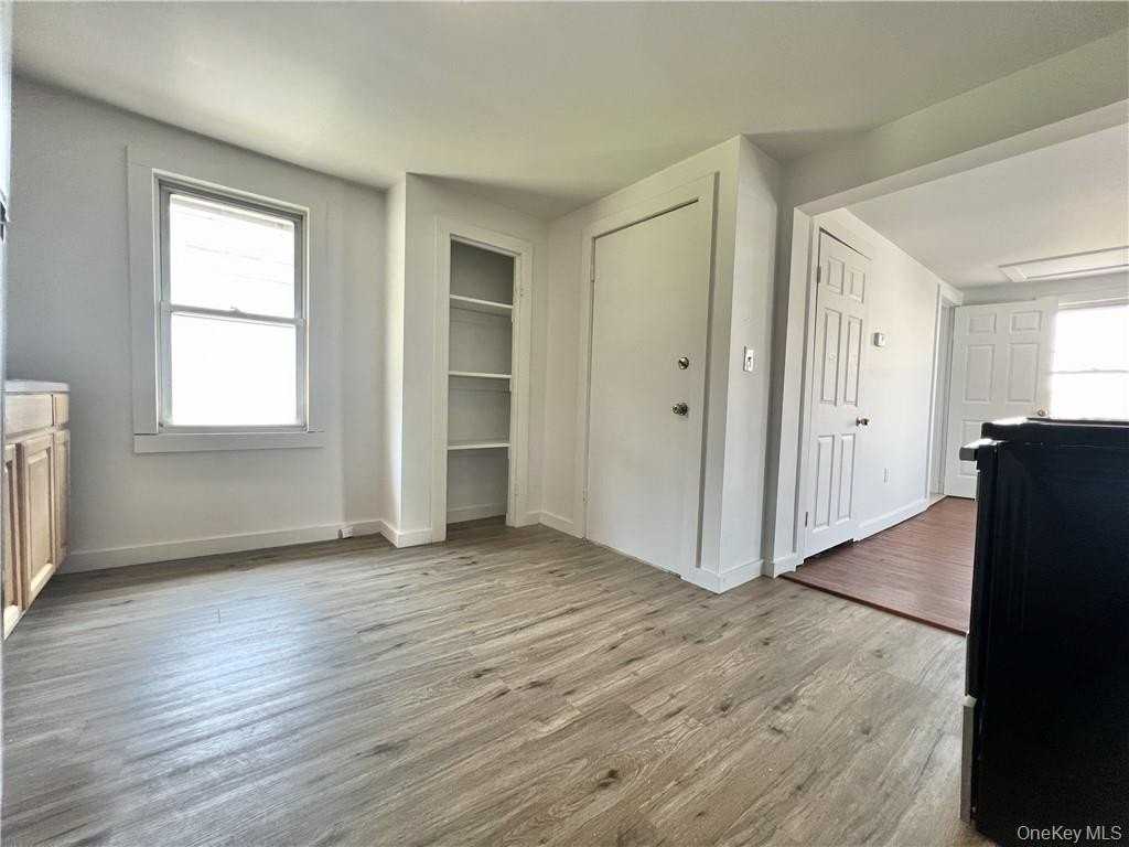 25 S Prospect St #2 - Photo 7 of 17