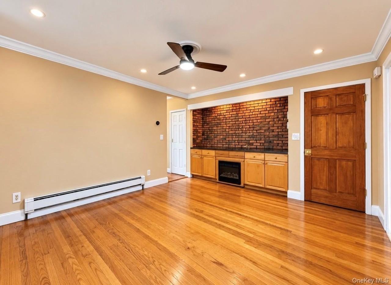 13311 Sitka St #1 - Photo 4 of 15