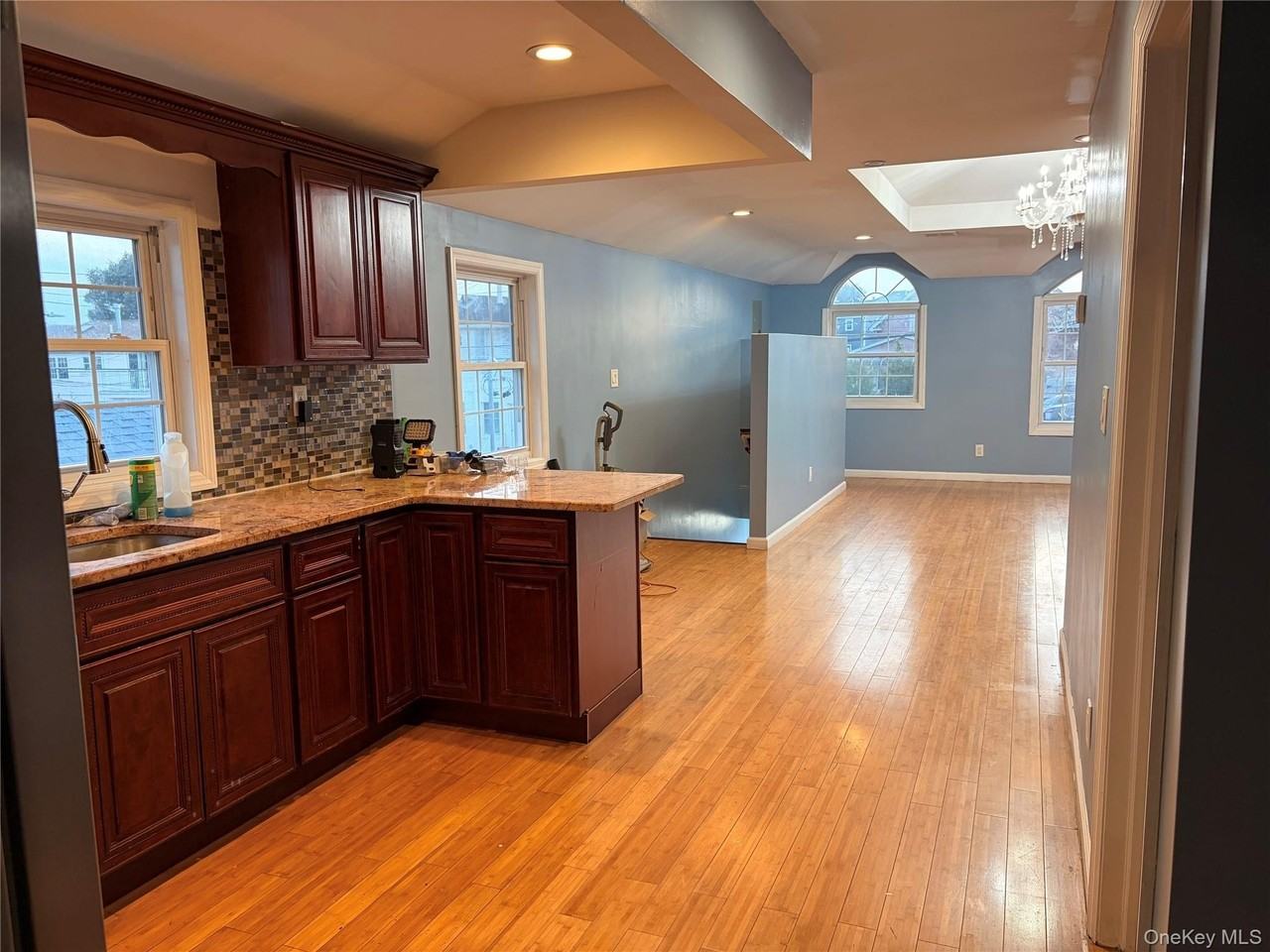 12029 144th St - Photo 3 of 17