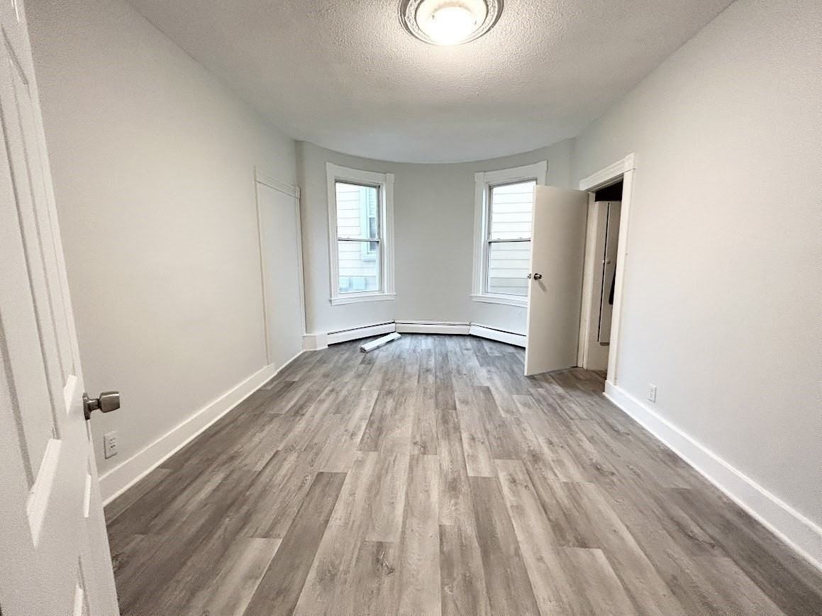 8 Oakland St #1 - Photo 6 of 14