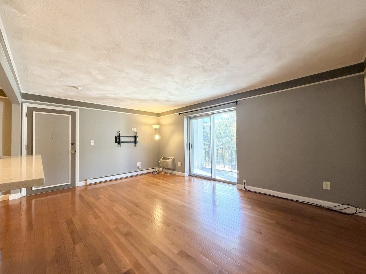 796 Willard St #D5 - Photo 6 of 16