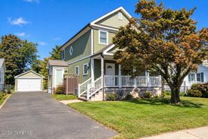 featured image of 132 Sampson Pl