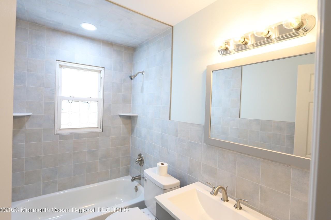 110 Union Ave #B - Photo 6 of 8